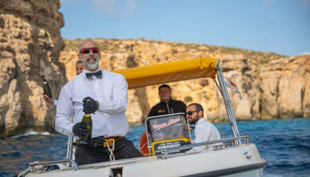 Bubbly bond experience in Comino ECMeetings